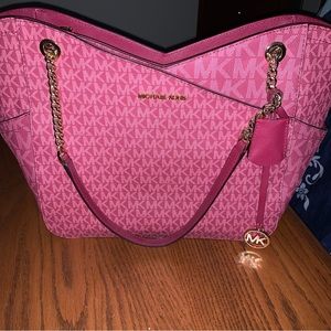 Michael Kors Large Jet Set Shoulder Bag